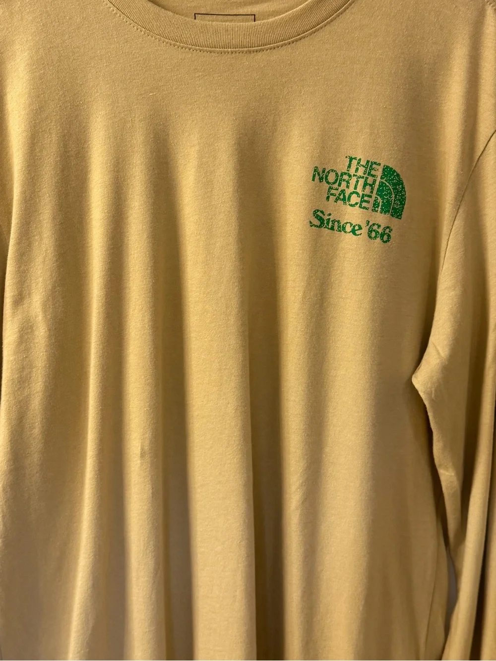 The North Face Tan Long Sleeve Crown Shyness Graphic Tee Men’s M New Never Worn